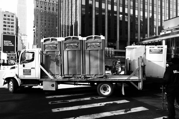 Best Construction site porta potty rental  in Castroville, TX